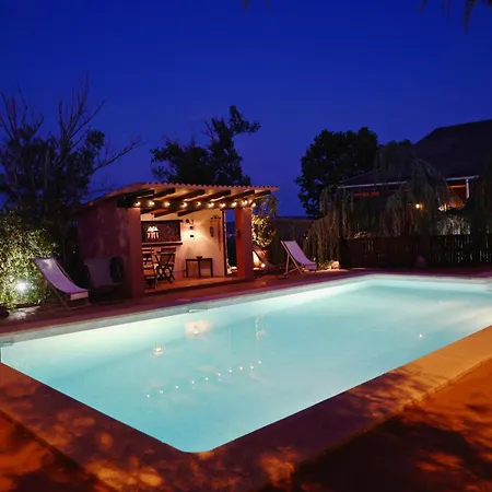 Holiday home El Cedre Blau Vivienda Con Piscina En Granollers