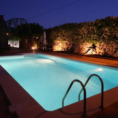 El Cedre Blau Vivienda Con Piscina En Holiday home