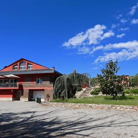 El Cedre Blau Vivienda Con Piscina En Granollers