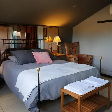 El Cedre Blau Vivienda Con Piscina En * Granollers
