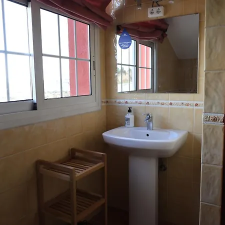 El Cedre Blau Vivienda Con Piscina En * Granollers